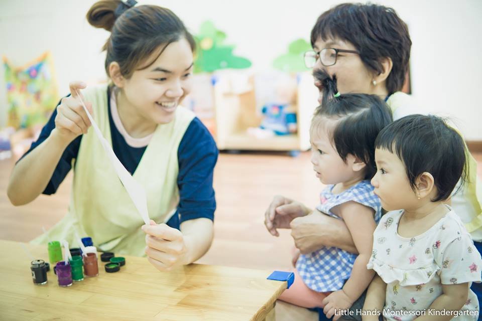 Hướng dẫn cách dạy trẻ 1 tuổi thông minh